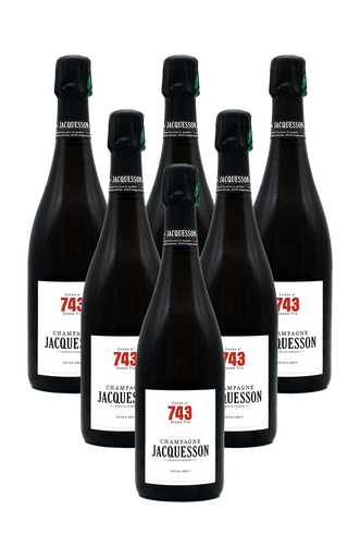 [5fdacf98f734e6003bd383dd] Jacquesson Cuvee 743 Extra Brut NV (750ml) [Set of 6]